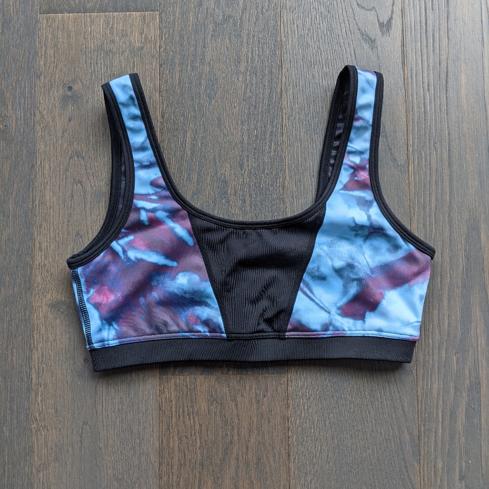 NWOT Daub + Design Chloe Sports Bra